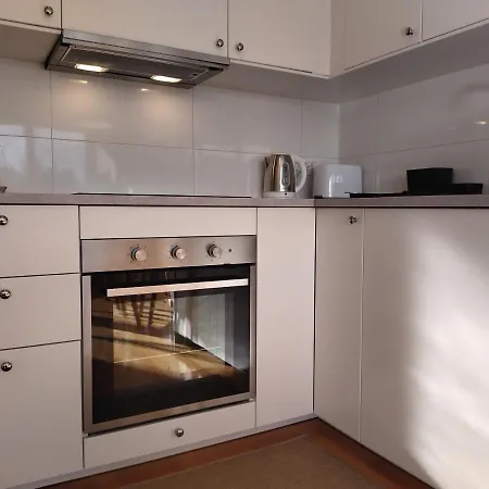 2 Bedroom Apartment Lili Zagabria Esterno foto