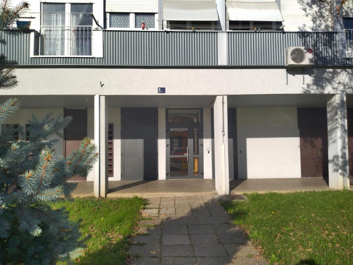 2 Bedroom Lili Appartamento Zagabria